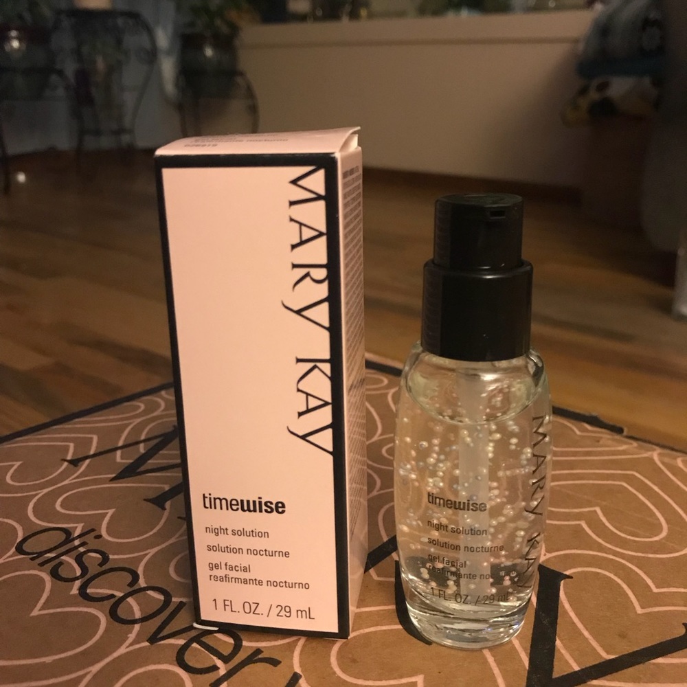 Mary Kay Night Solution